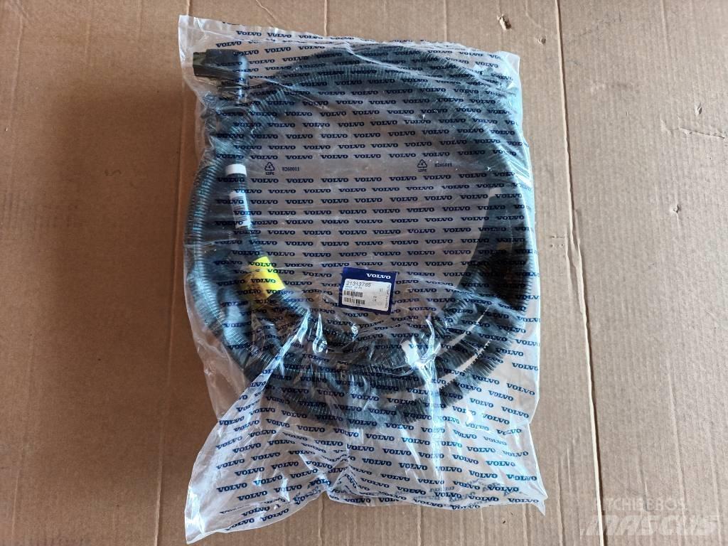 Volvo HOSE  21313785 液压