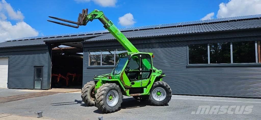 Merlo P40.7 伸缩臂叉装车|叉装车
