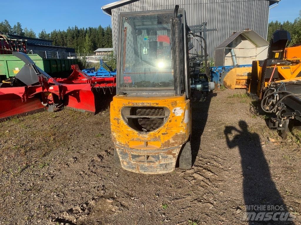 Jungheinrich DFG 320 柴油叉车