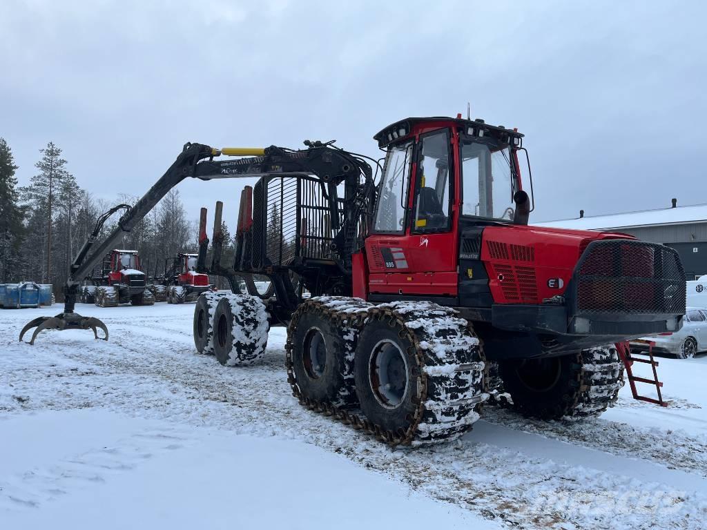 Komatsu 895 集运机