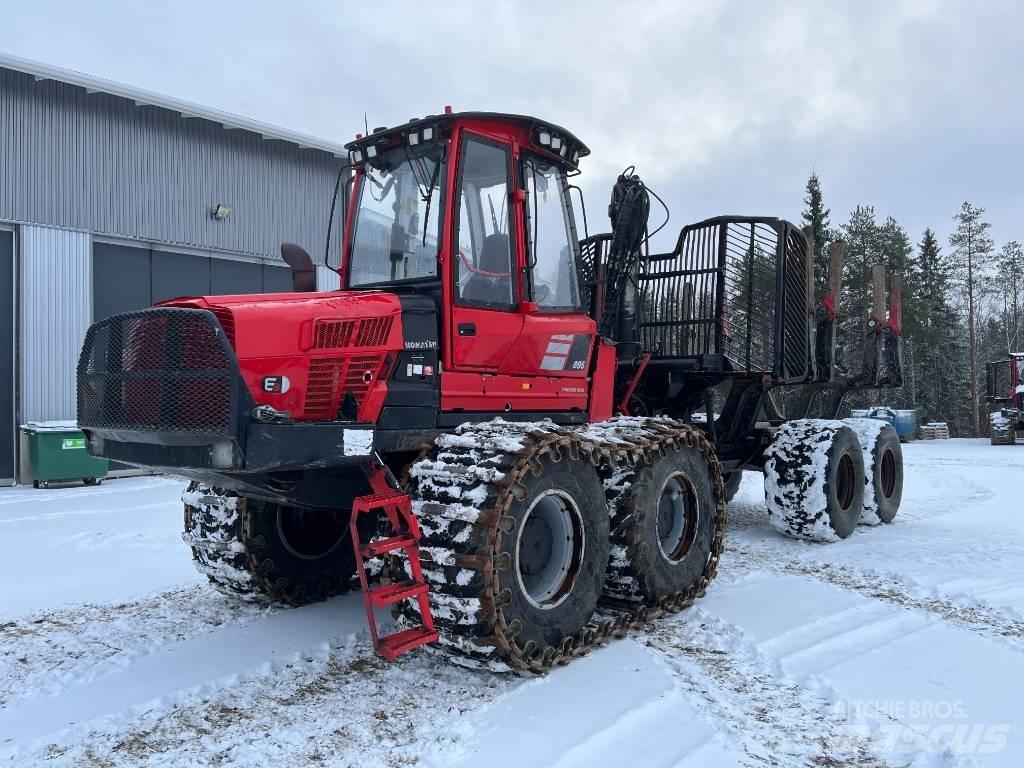 Komatsu 895 集运机
