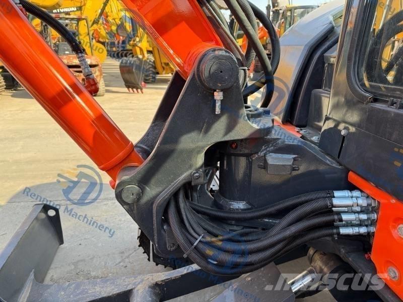 Hitachi ZX 50 小型挖掘机
