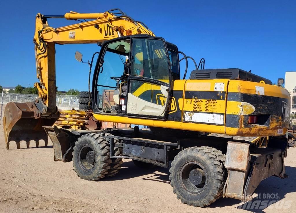 JCB JS 200 W 轮式挖掘机
