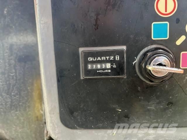 JLG 660 SJ 直臂高空工作平台