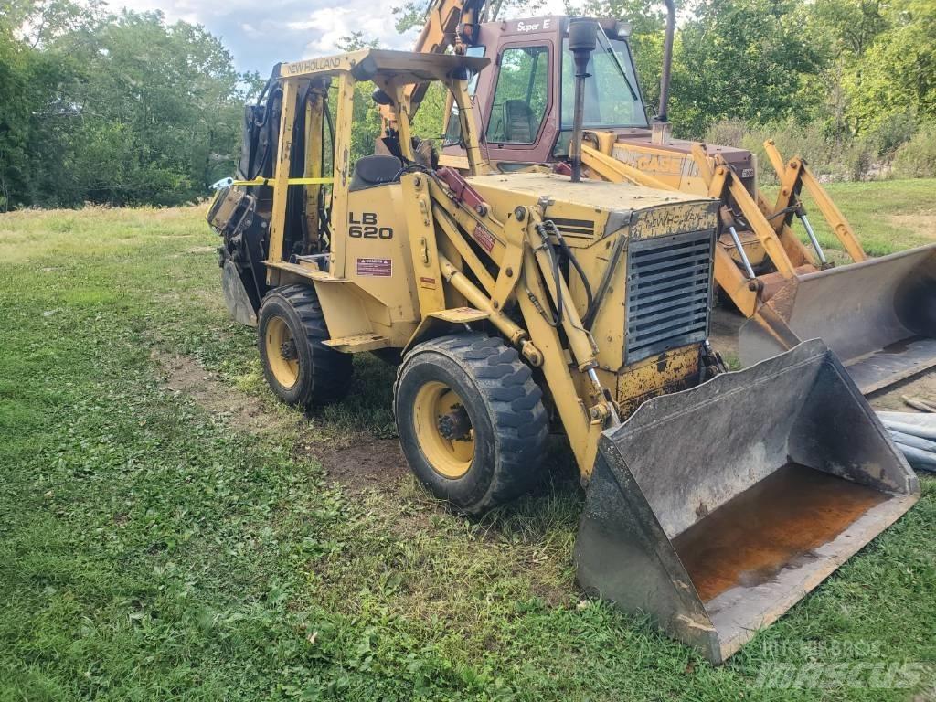 New Holland LB620 反铲装载机