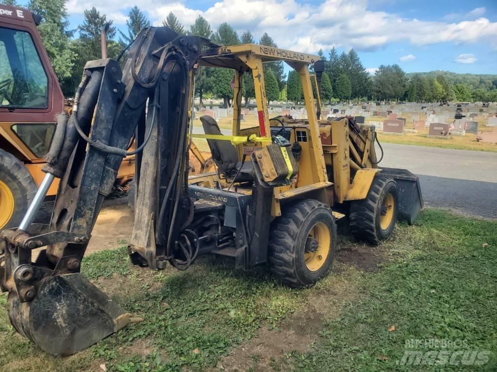 New Holland LB620 反铲装载机