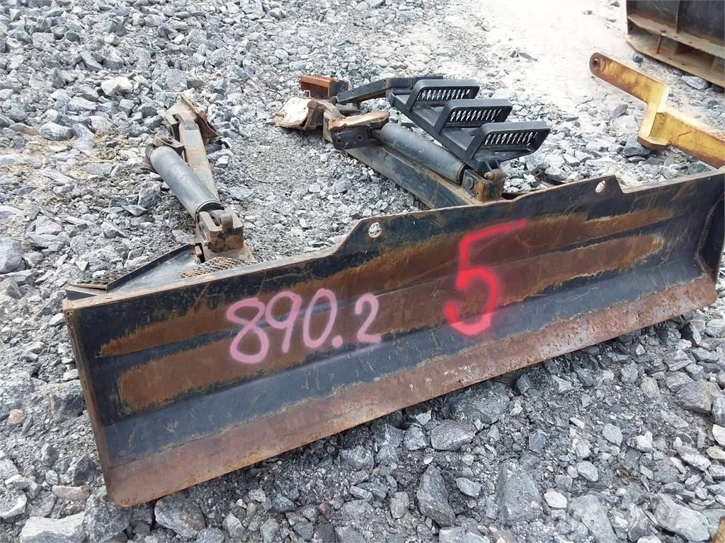 Valmet 890 其他组件