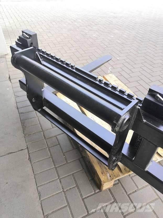 Manitou pallet forks 叉子