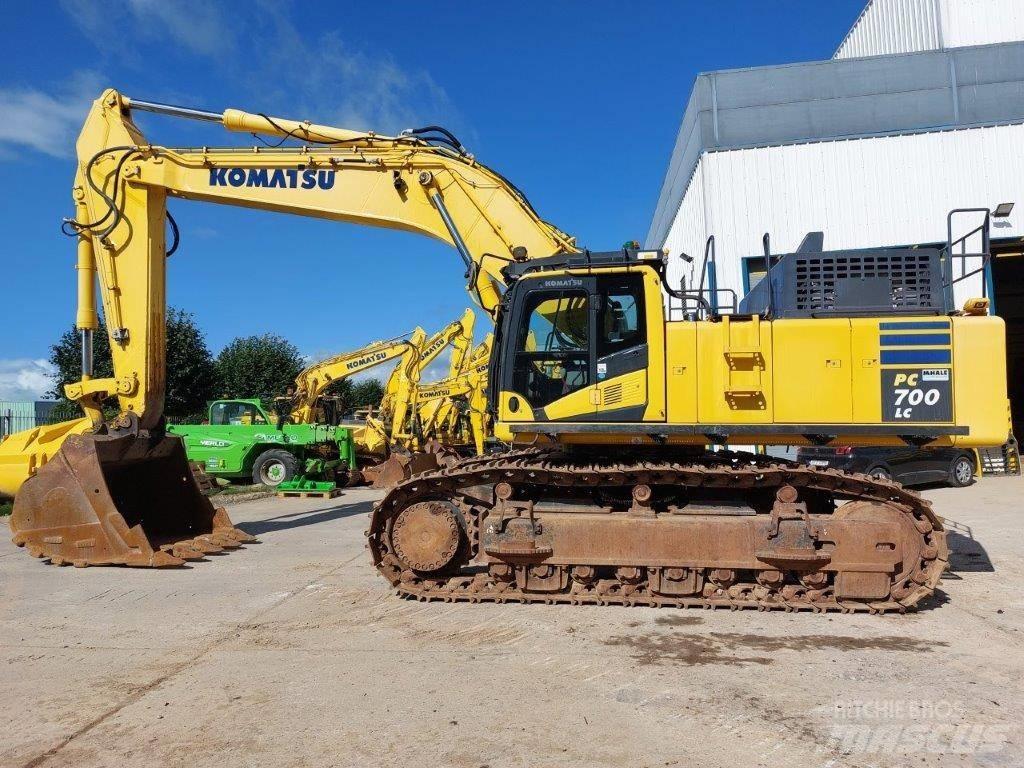 Komatsu PC700LC-11 履带挖掘机