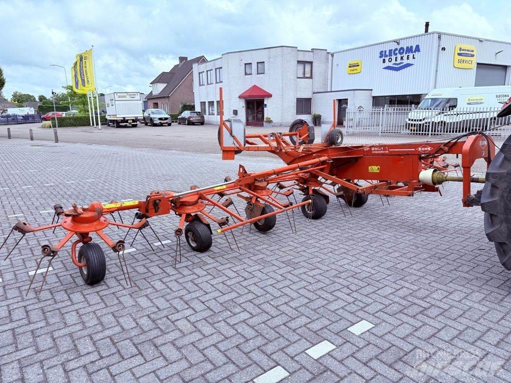 Kuhn GF8501 T 犁耙和摊草机