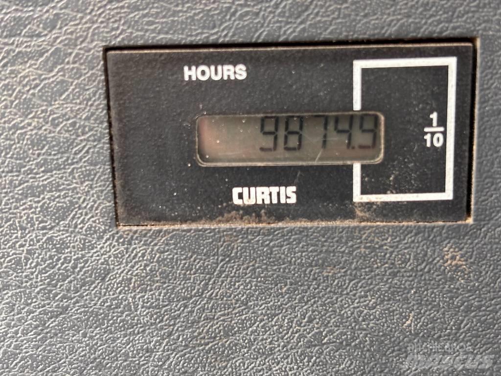 Hyundai HX 235 ALCR 履带挖掘机
