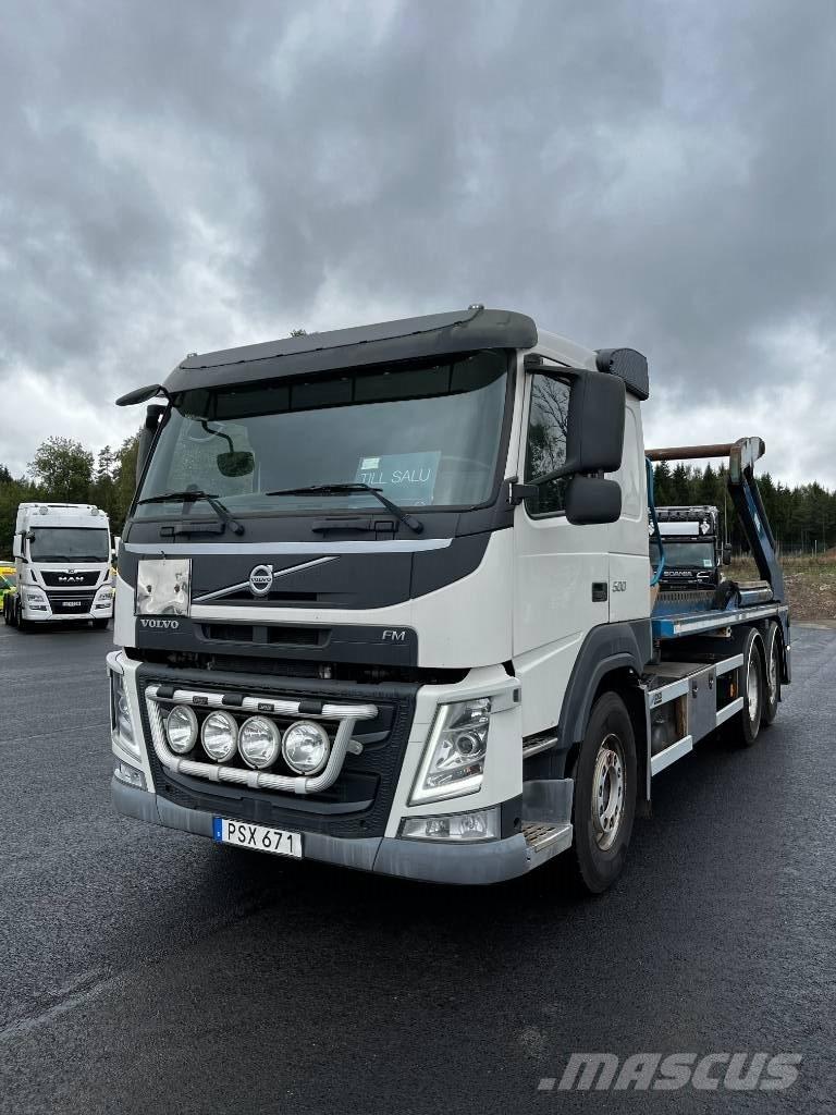 Volvo FM 6X2 翻斗车