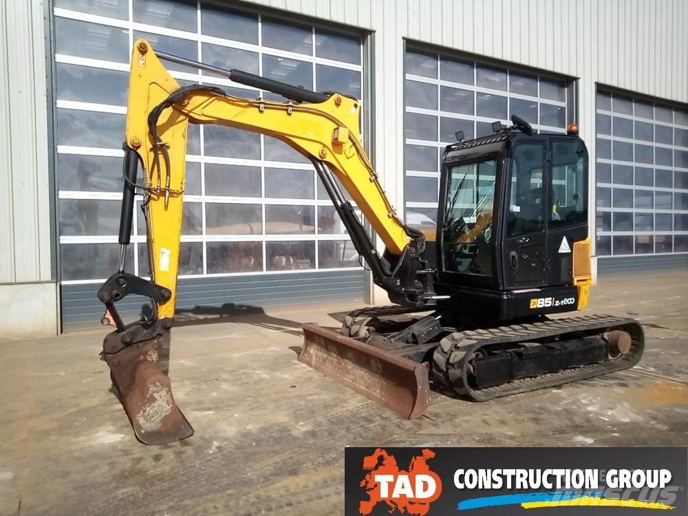 JCB 85Z-1 小型挖掘机