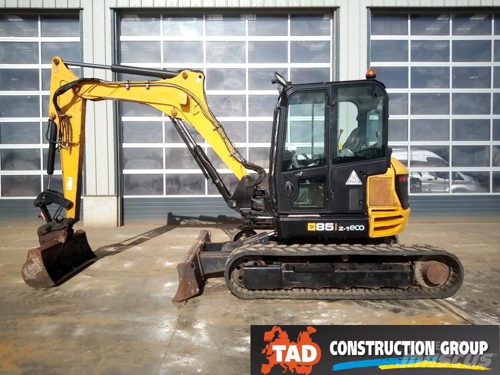 JCB 85Z-1 小型挖掘机