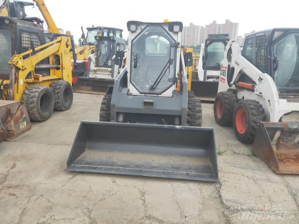 LiuGong CLG 375 B 滑移装载机