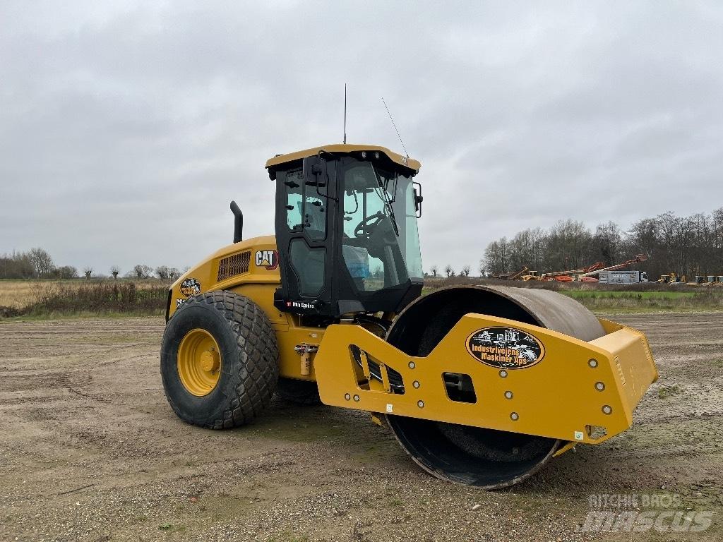 CAT CS 12 GC 土壤压实机