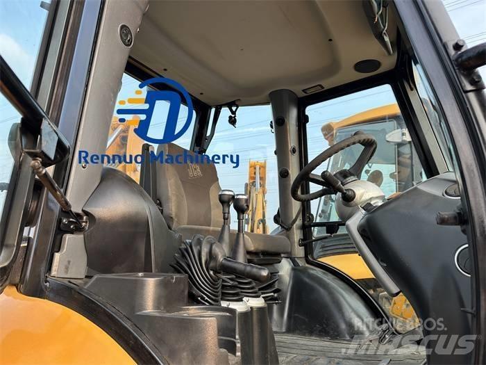 JCB 3 CX 反铲装载机