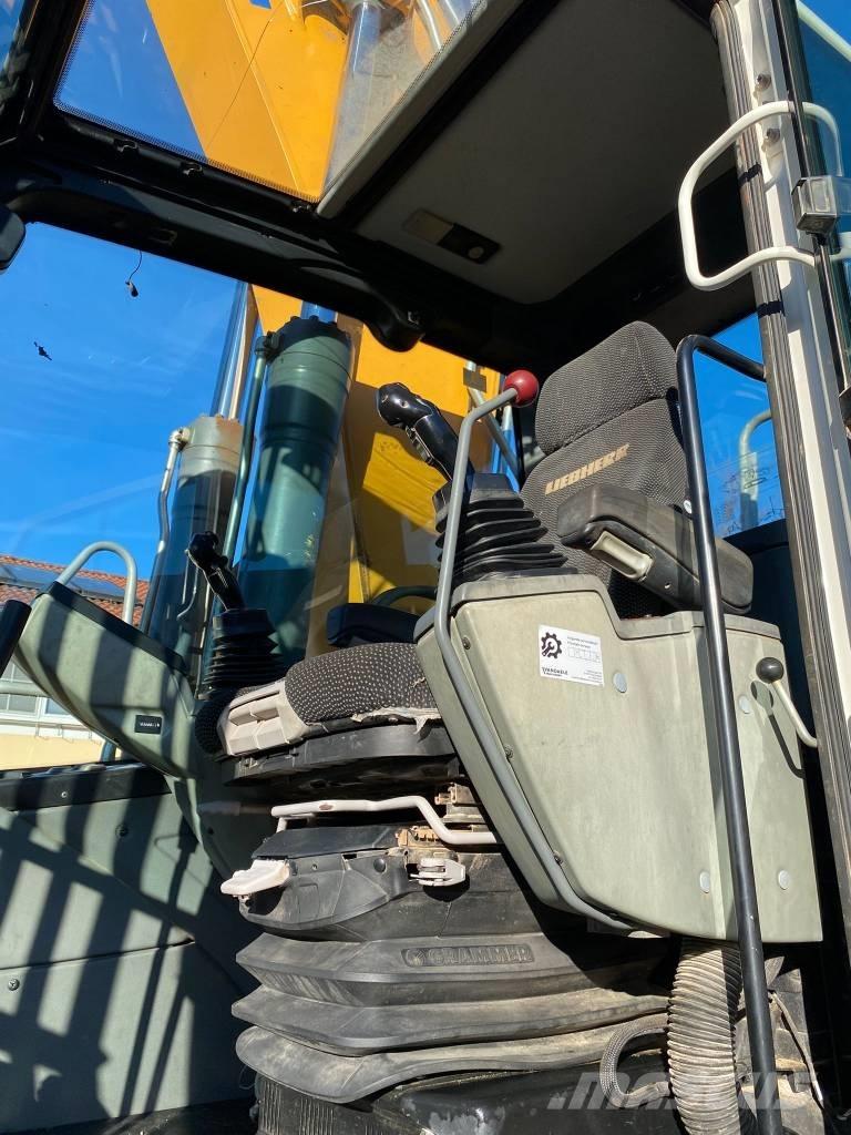 Liebherr R 926 LC 履带挖掘机