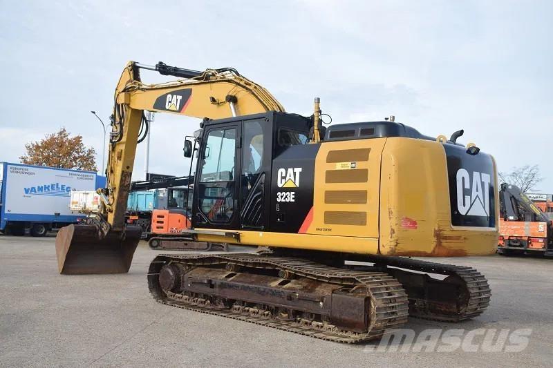 CAT 323E-stock id2 履带挖掘机