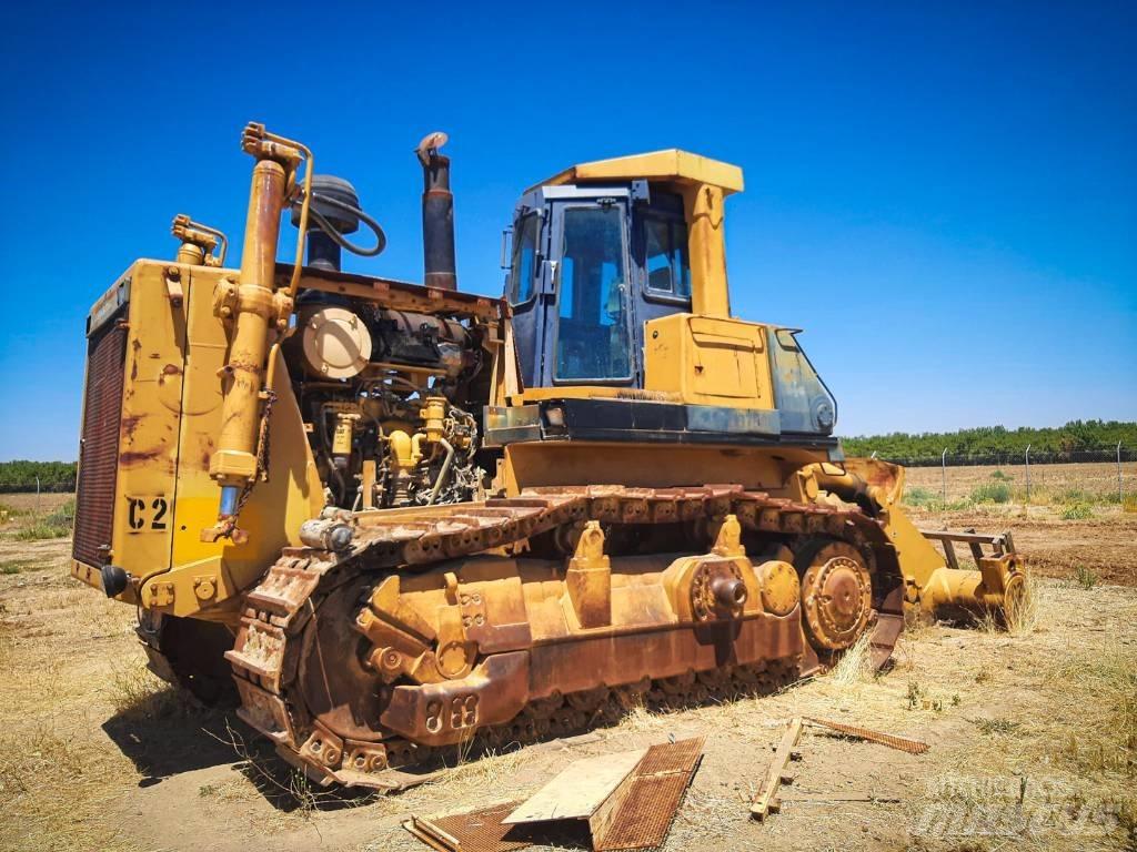 Komatsu D 375-1 履带式推土机