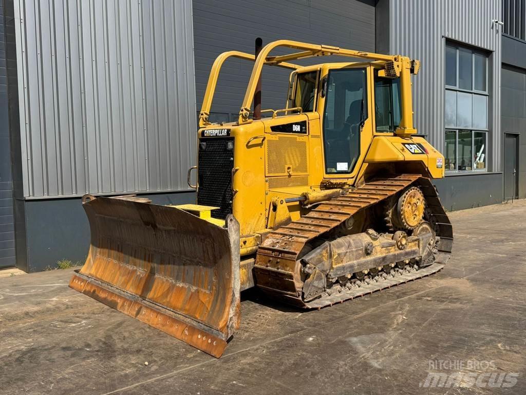 CAT D6N LGP 履带式推土机
