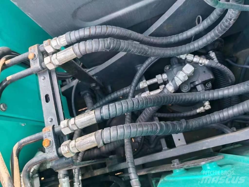 Kobelco SK 75 履带挖掘机