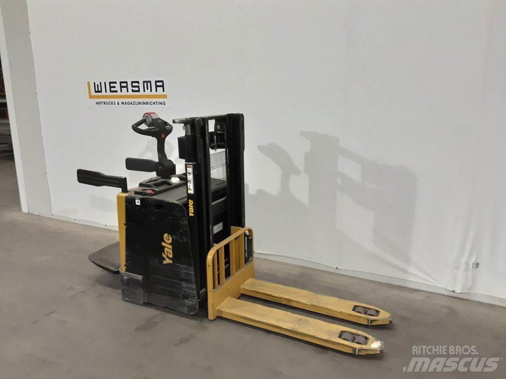 Yale MP20XD 手推堆垛车