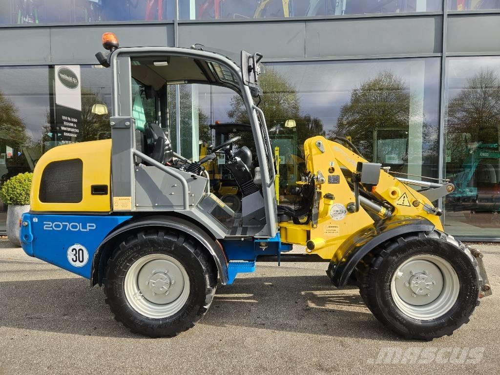 Weidemann 2070LP 小型装载机