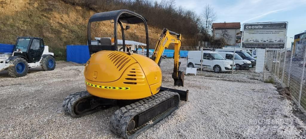 JCB 8040 ZTS 小型挖掘机