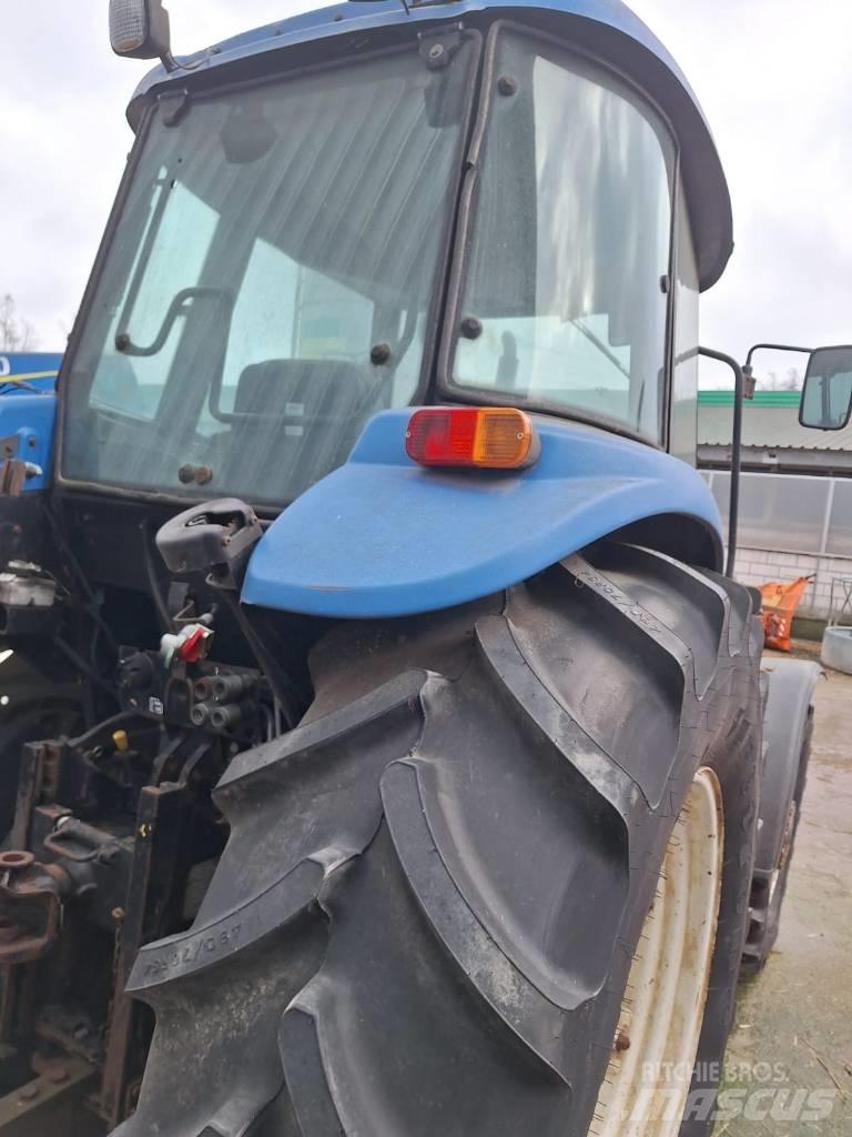 New Holland TD 95 D 拖拉机/农用车