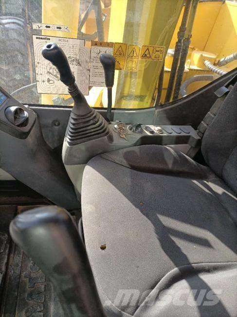 Komatsu PC 70 履带挖掘机