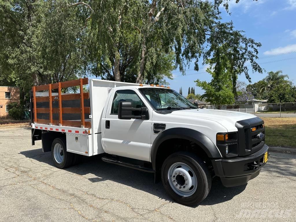 Ford F 450 SD 平板栏板货车