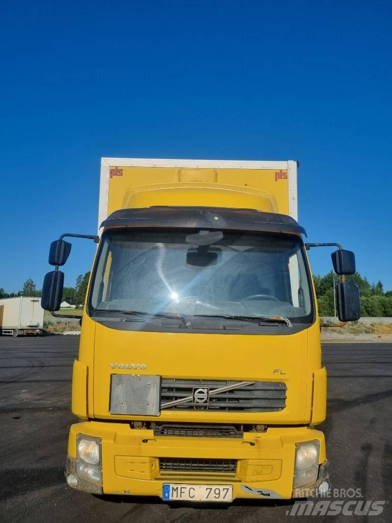 Volvo FL 240 厢式货车