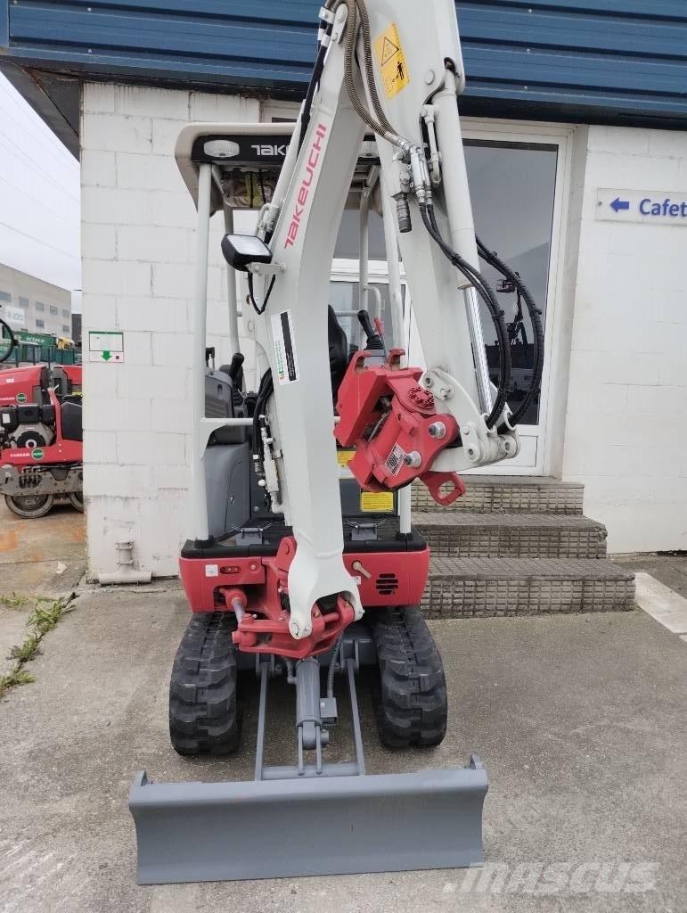 Takeuchi TB 216 小型挖掘机