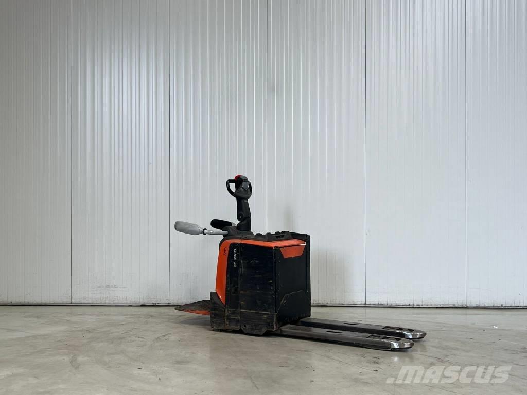 BT LPE250 电动搬运车