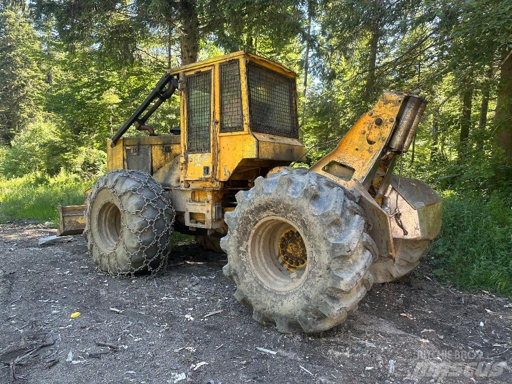 John Deere 540 E 粉碎机