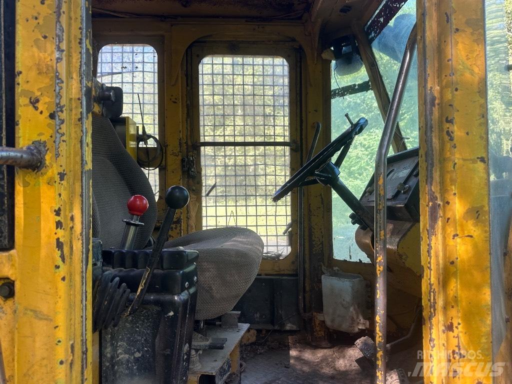 John Deere 540 E 粉碎机