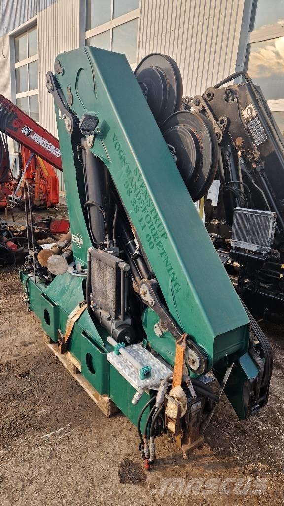 HMF 2620 K6 随车折臂吊