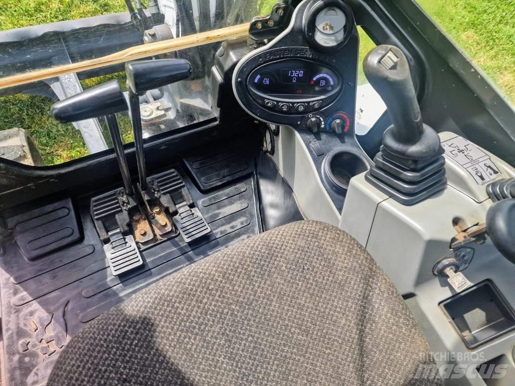 Bobcat E 55 小型挖掘机