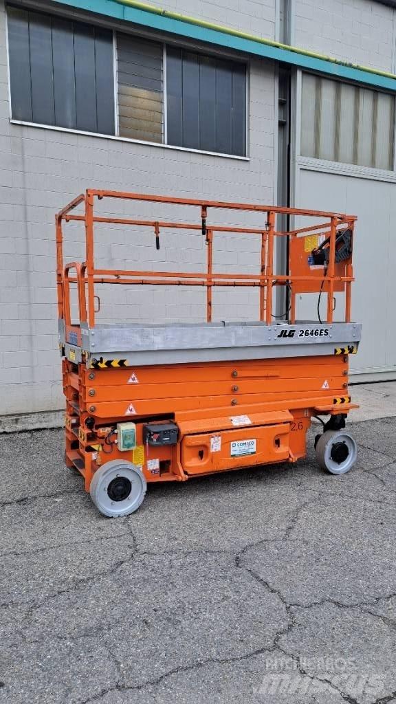 JLG 2646 ES 剪叉式升降机