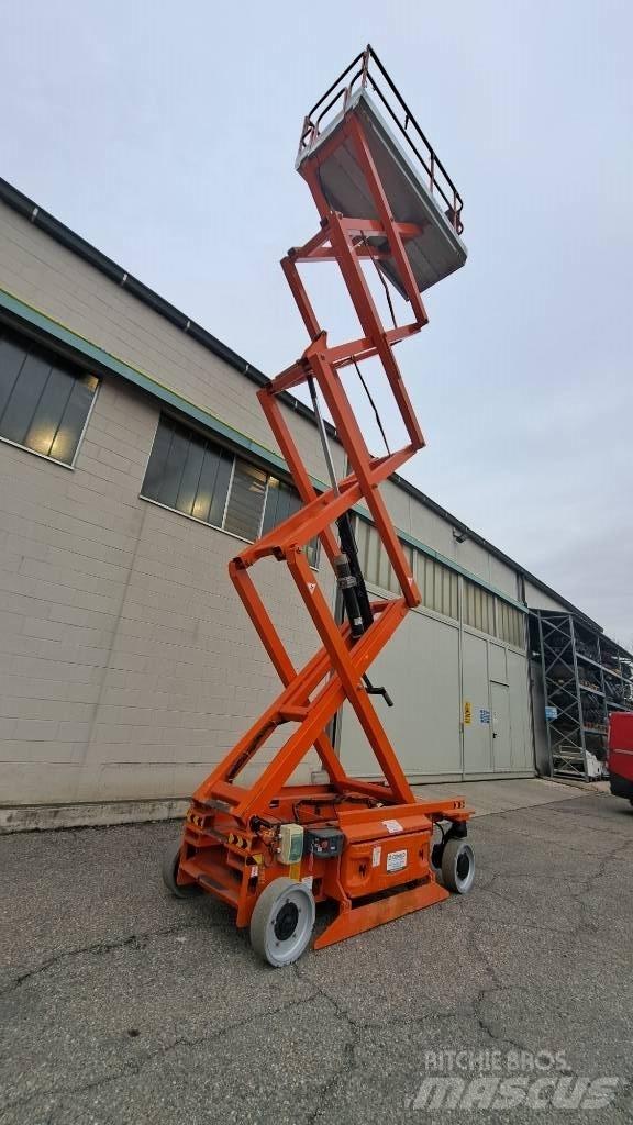 JLG 2646 ES 剪叉式升降机