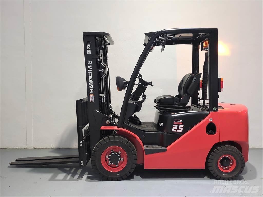 Hangcha CPCD25XH7F 柴油叉车