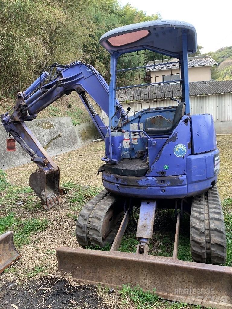Komatsu PC28UU-2 小型挖掘机