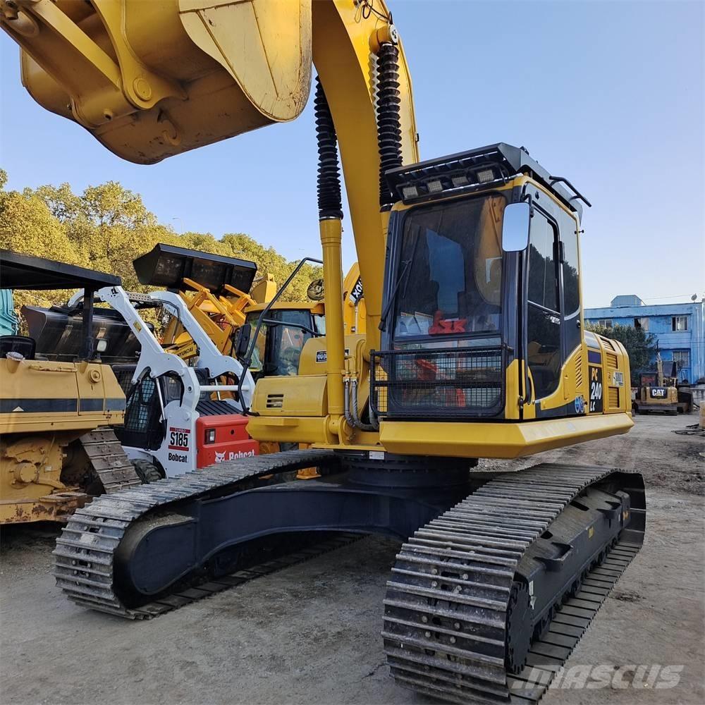 Komatsu PC 240 履带挖掘机