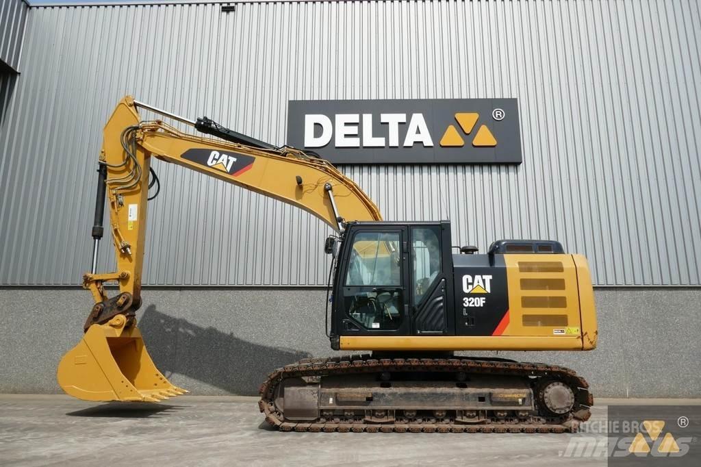 CAT 320FL 履带挖掘机