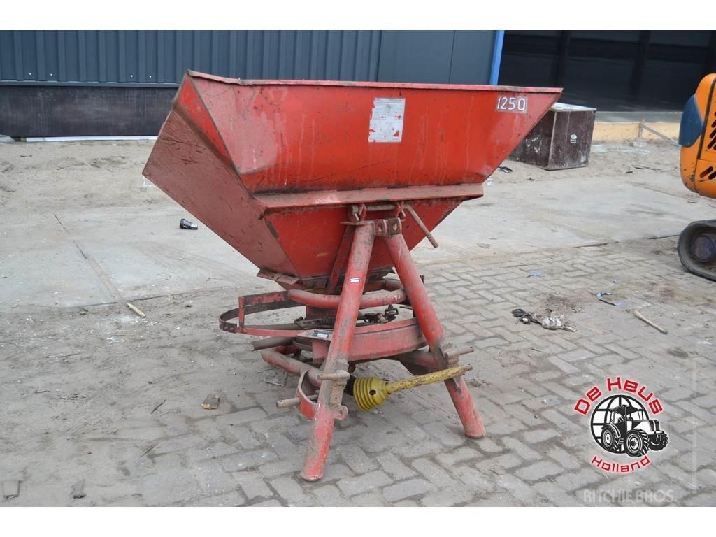 Lely 1250 矿物肥料撒播机