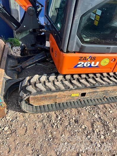 Hitachi ZX26U 小型挖掘机