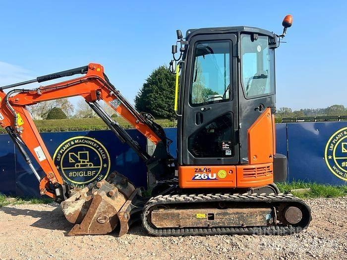 Hitachi ZX26U 小型挖掘机