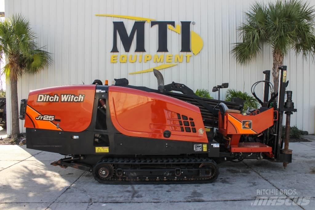 Ditch Witch JT25 水平定向钻井设备