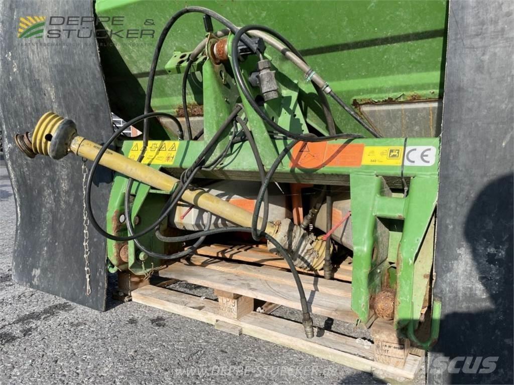 Amazone ZAM 1500 矿物肥料撒播机